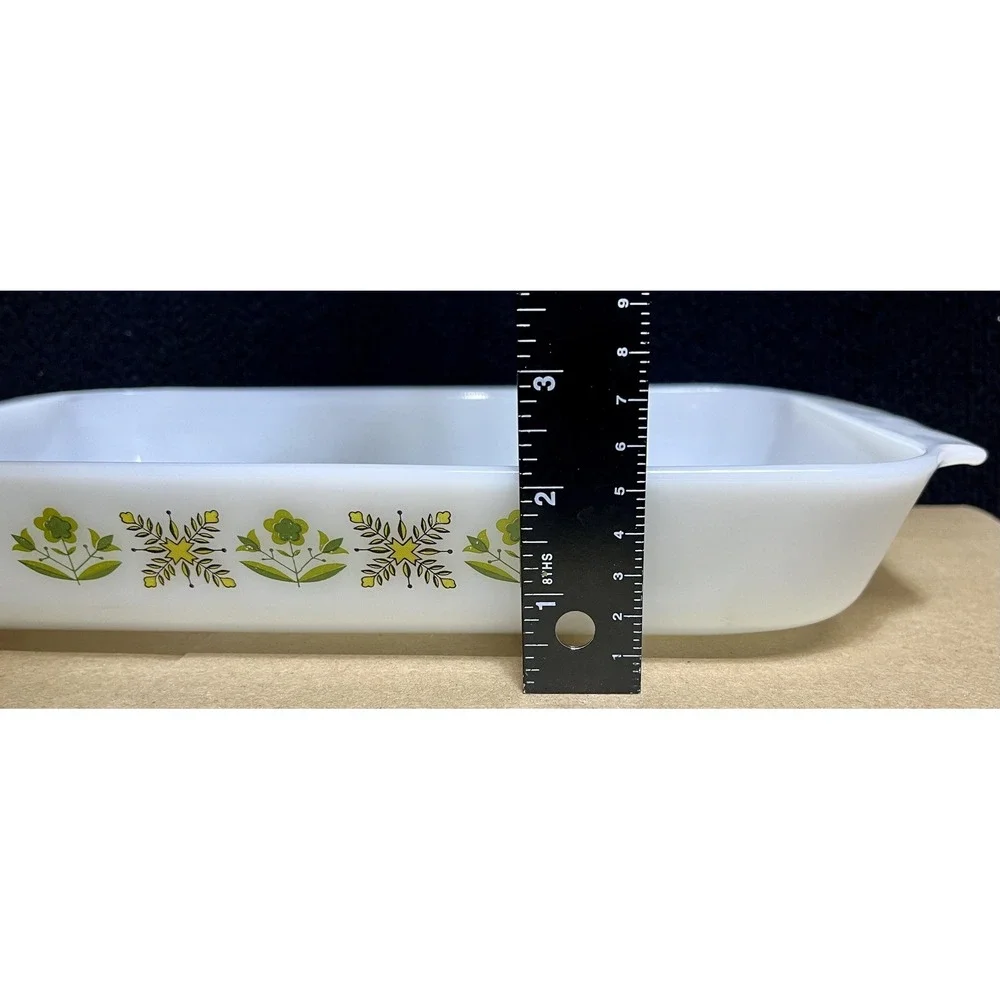 Vintage Anchor Hocking Fire-King Meadow Green Oblong Baking Dish‎ USA Milk Glass